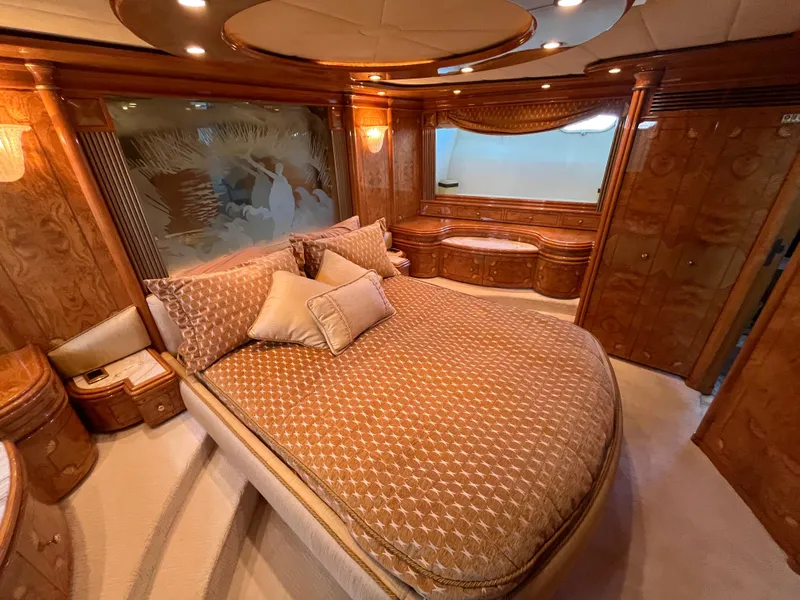 Slide: The Image of Astondoa 95GLX 2001 - 73