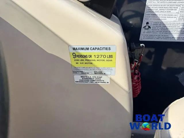 Slide: The Image of Sylvan 820 Cruise Pontoon 2016 - 48