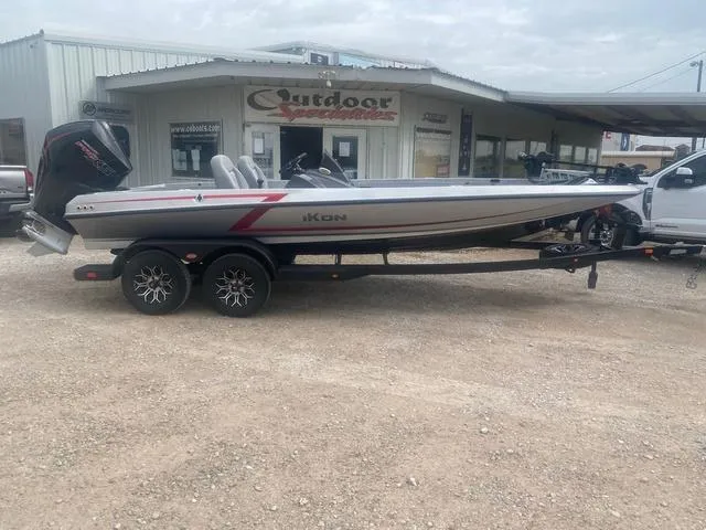 The Image of Ikon VLX21 2026 - 1