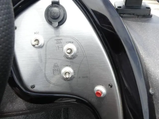 Slide: The Image of Tracker Pro Team 175 TF 2021 - 10