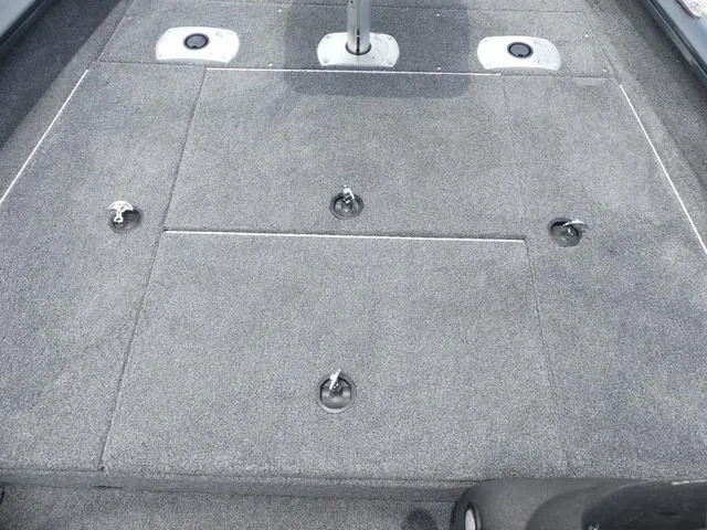 Slide: The Image of Tracker Pro Team 175 TF 2021 - 12