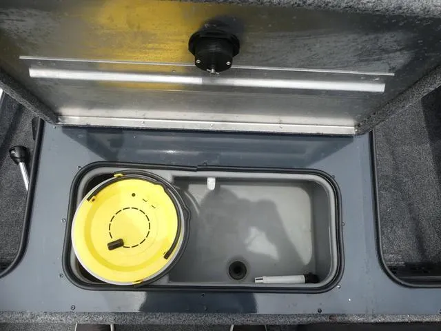 Slide: The Image of Tracker Pro Team 175 TF 2021 - 16