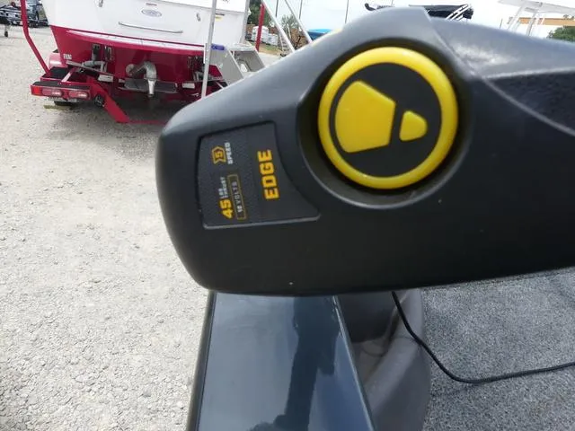 Slide: The Image of Tracker Pro Team 175 TF 2021 - 19