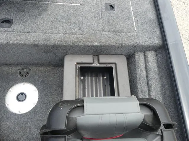 Slide: The Image of Tracker Pro Team 175 TF 2021 - 21