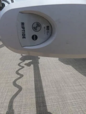 Slide: The Image of Sun Tracker Fishin' Barge 20 DLX 2023 - 17