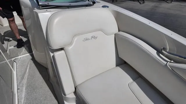 Slide: The Image of Sea Ray 260 Sundeck 2007 - 12
