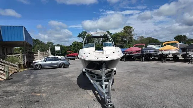 Slide: The Image of Sea Ray 260 Sundeck 2007 - 5