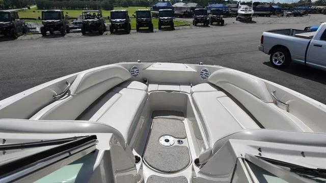 Slide: The Image of Sea Ray 260 Sundeck 2007 - 8