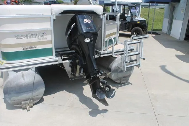 Slide: The Image of Harris Sunliner 200 2007 - 4