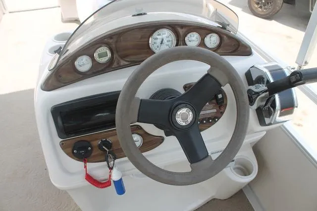 Slide: The Image of Harris Sunliner 200 2007 - 6