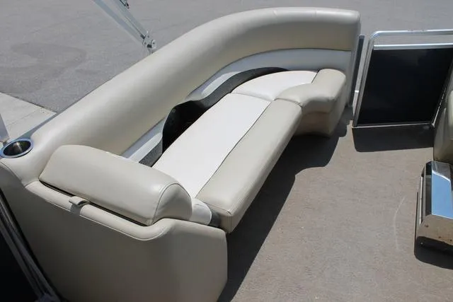 Slide: The Image of Harris SUNLINER LS 220 2012 - 15