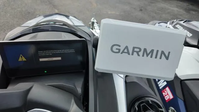 Slide: The Image of Sea-Doo GTX 2025 - 10