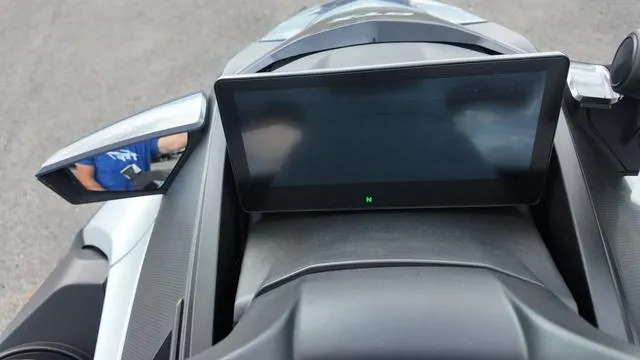 Slide: The Image of Sea-Doo GTX 2025 - 9