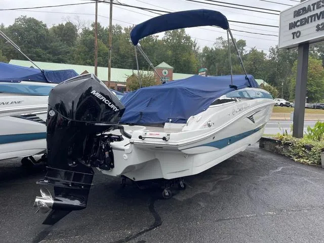Slide: The Image of Crownline Boats Eclipse E240 XS 2025 - 4