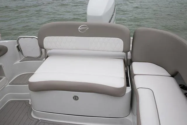 Slide: The Image of Crownline Boats E235 XS 2022 - 22