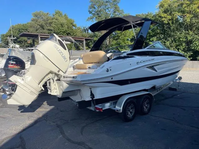 Slide: The Image of Crownline Boats E235 XS 2022 - 4