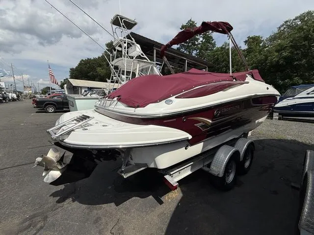 Slide: The Image of Crownline Boats 260 EX 2004 - 4