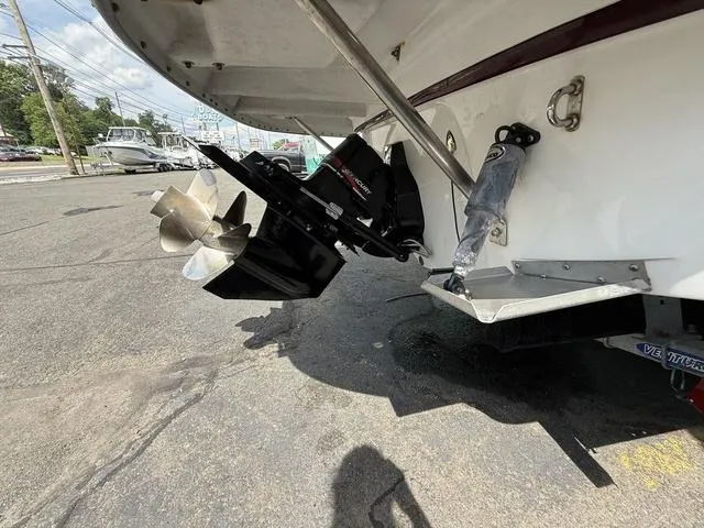 Slide: The Image of Crownline Boats 260 EX 2004 - 6