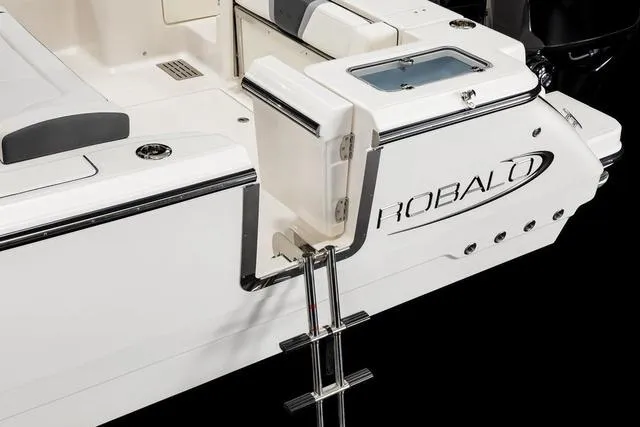 Slide: The Image of Robalo R300 Center Console 2025 - 26