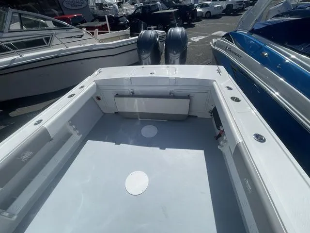 Slide: The Image of Steiger Craft 255 DV MIAMI 2025 - 9