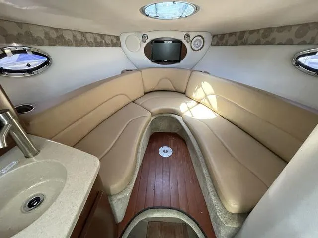 Slide: The Image of Crownline Boats 264 CR 2020 - 10