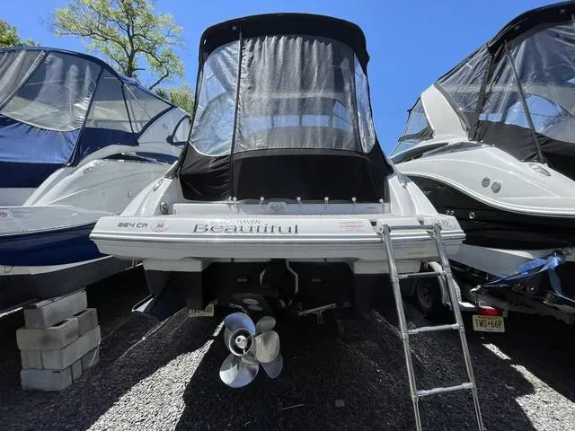 Slide: The Image of Crownline Boats 264 CR 2019 - 3