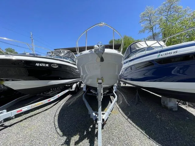 Slide: The Image of Crownline Boats 264 CR 2019 - 4