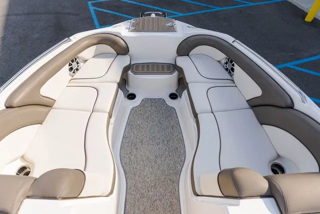 Slide: The Image of Yamaha 242 Limited 2012 - 17