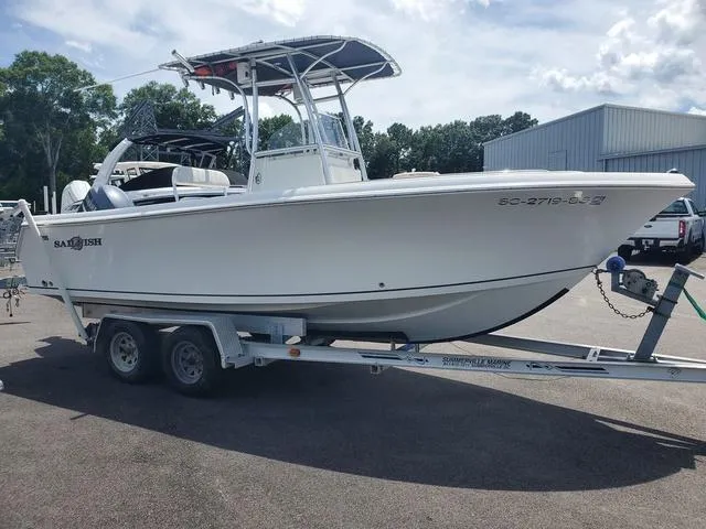 Slide: The Image of Sail Fish 218 CC 2004 - 15