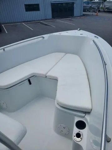 Slide: The Image of Sail Fish 218 CC 2004 - 17