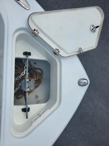 Slide: The Image of Sail Fish 218 CC 2004 - 18