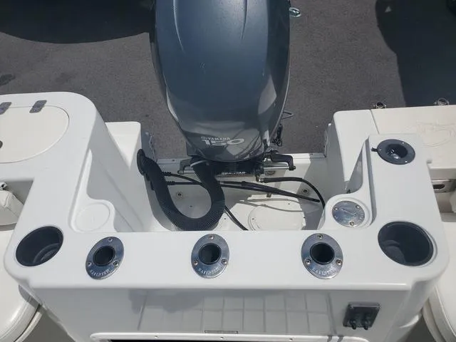 Slide: The Image of Sail Fish 218 CC 2004 - 31