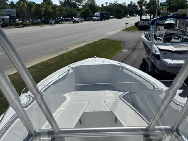 Slide: The Image of Sail Fish 218 CC 2004 - 9