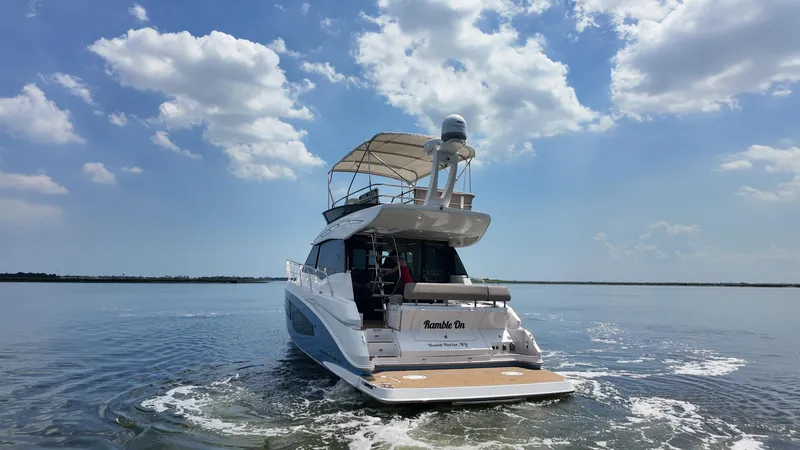 Slide: The Image of Regal 42 Fly 2018 - 43