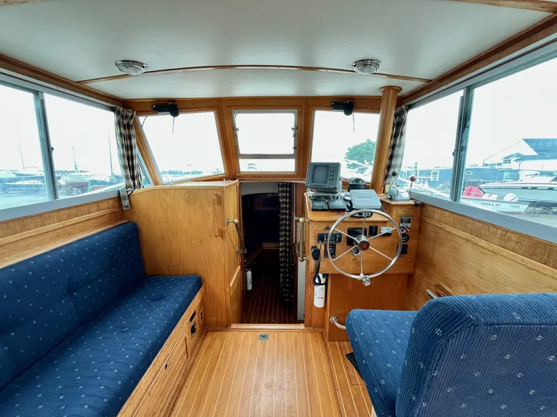 Slide: The Image of Cape Dory 28 1991 - 3