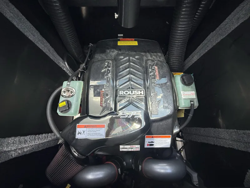 Slide: The Image of 2022 SUPRA SE 550 - Image 22 - 22