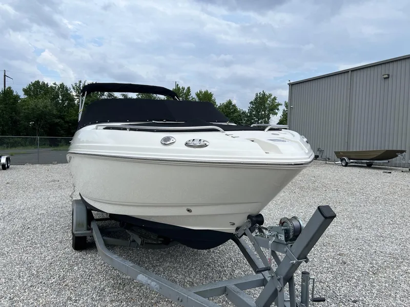 Slide: The Image of Chaparral 246 SSi 2007 - 35