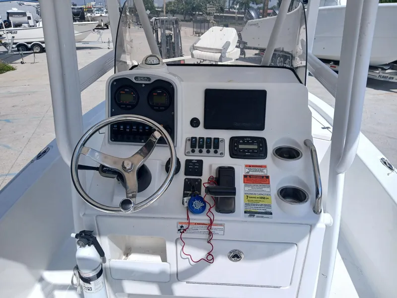 Slide: The Image of Sea Hunt BX 22 BR 2014 - 4