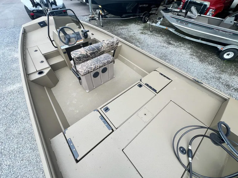 Slide: The Image of G3 Gator Tough 20 CCJ 2025 - 6