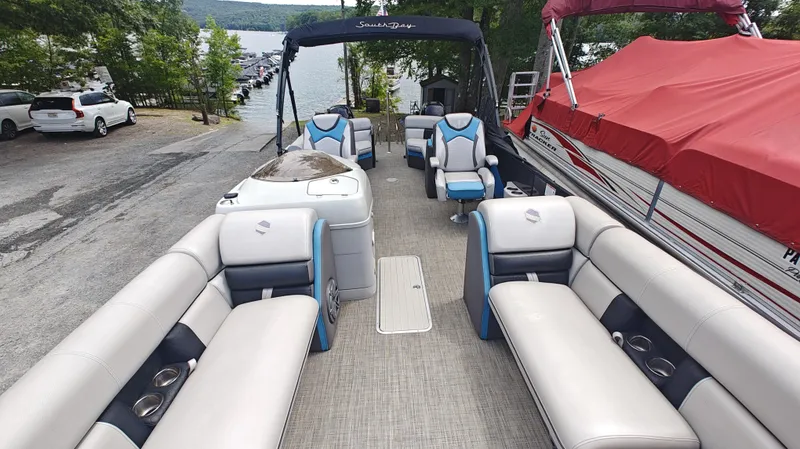 Slide: The Image of South Bay 500 Series 525RS Twin-3.0+ 2020 - 18