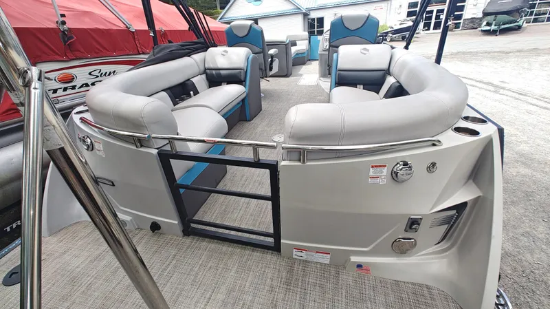 Slide: The Image of South Bay 500 Series 525RS Twin-3.0+ 2020 - 8