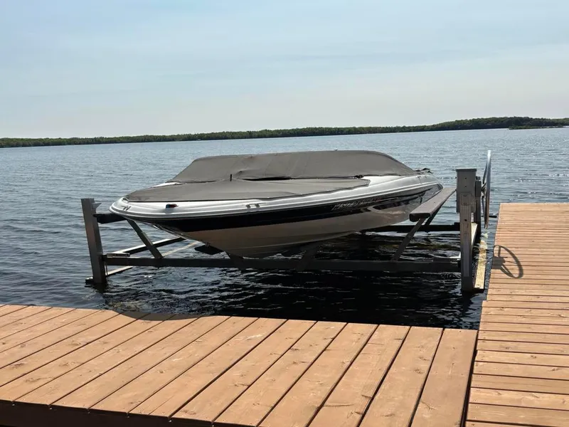 Slide: The Image of Sea Ray 180 Bow Rider 2004 - 3