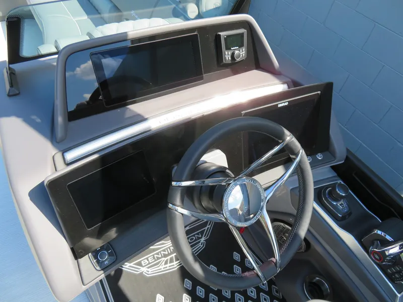 Slide: The Image of Bennington 30QXSBAX2 2026 - 11