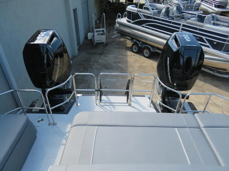 Slide: The Image of Bennington 30QXSBAX2 2026 - 15