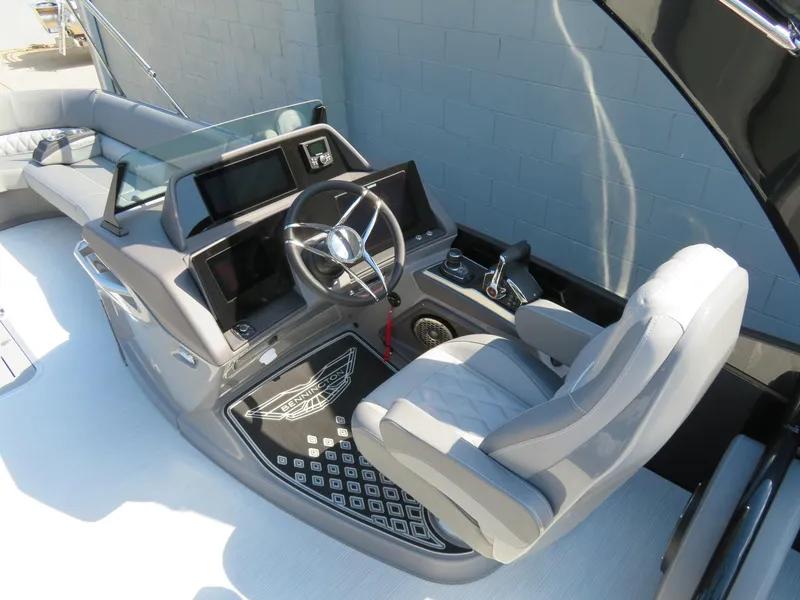 Slide: The Image of Bennington 30QXSBAX2 2026 - 18