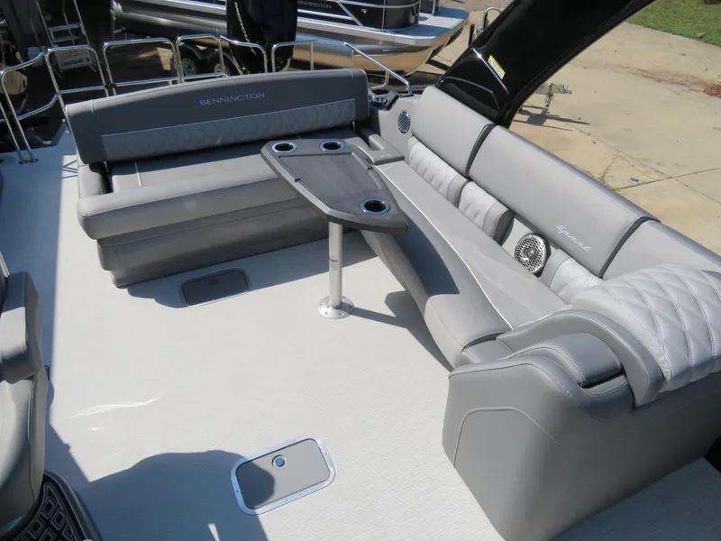 Slide: The Image of Bennington 30QXSBAX2 2026 - 21