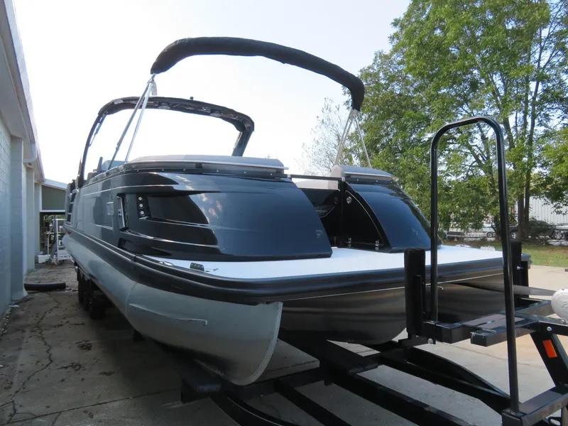 Slide: The Image of Bennington 30QXSBAX2 2026 - 27