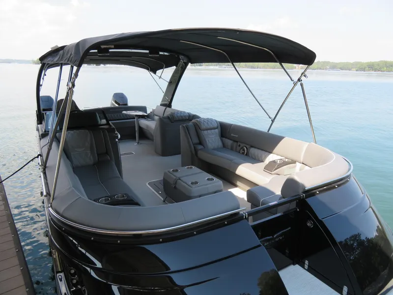 Slide: The Image of Bennington 30QXSBAX2 2026 - 33