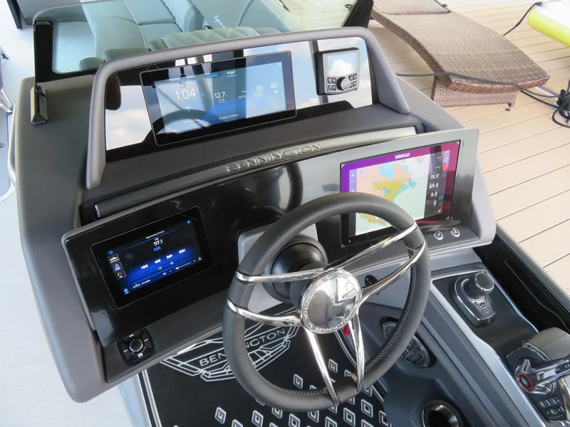 Slide: The Image of Bennington 30QXSBAX2 2026 - 39