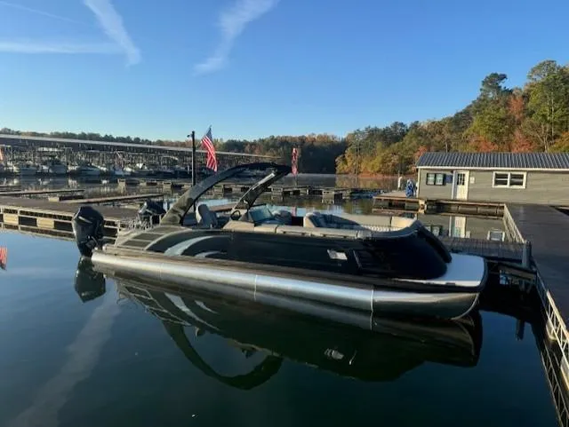 Slide: The Image of Bennington 30QXSBAX2 2026 - 4